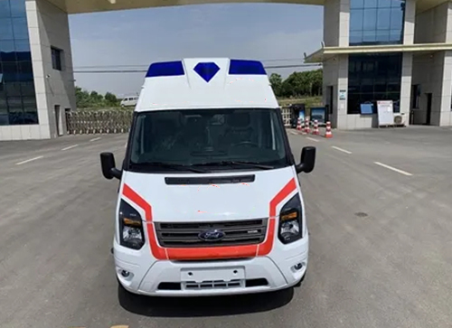 吐鲁番长途救护车出租